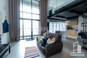 1-5 Guests, Spacious & Comfy Duplex-Studio, Empire City Damansara by Flexihome-MY